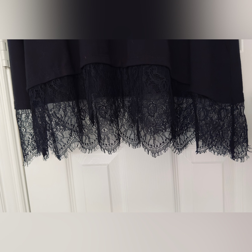 MOSSIMO Black Lace Hem Short Sleeve T-Shirt Tee Swing Tunic Top - Women’s Shirt - Picture 16 of 17